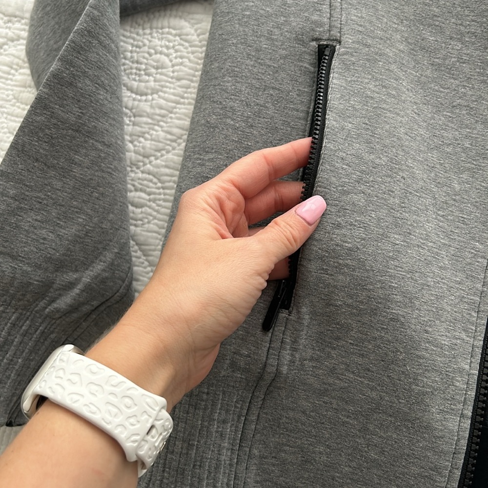 LULULEMON | jacket - Picture 3 of 8